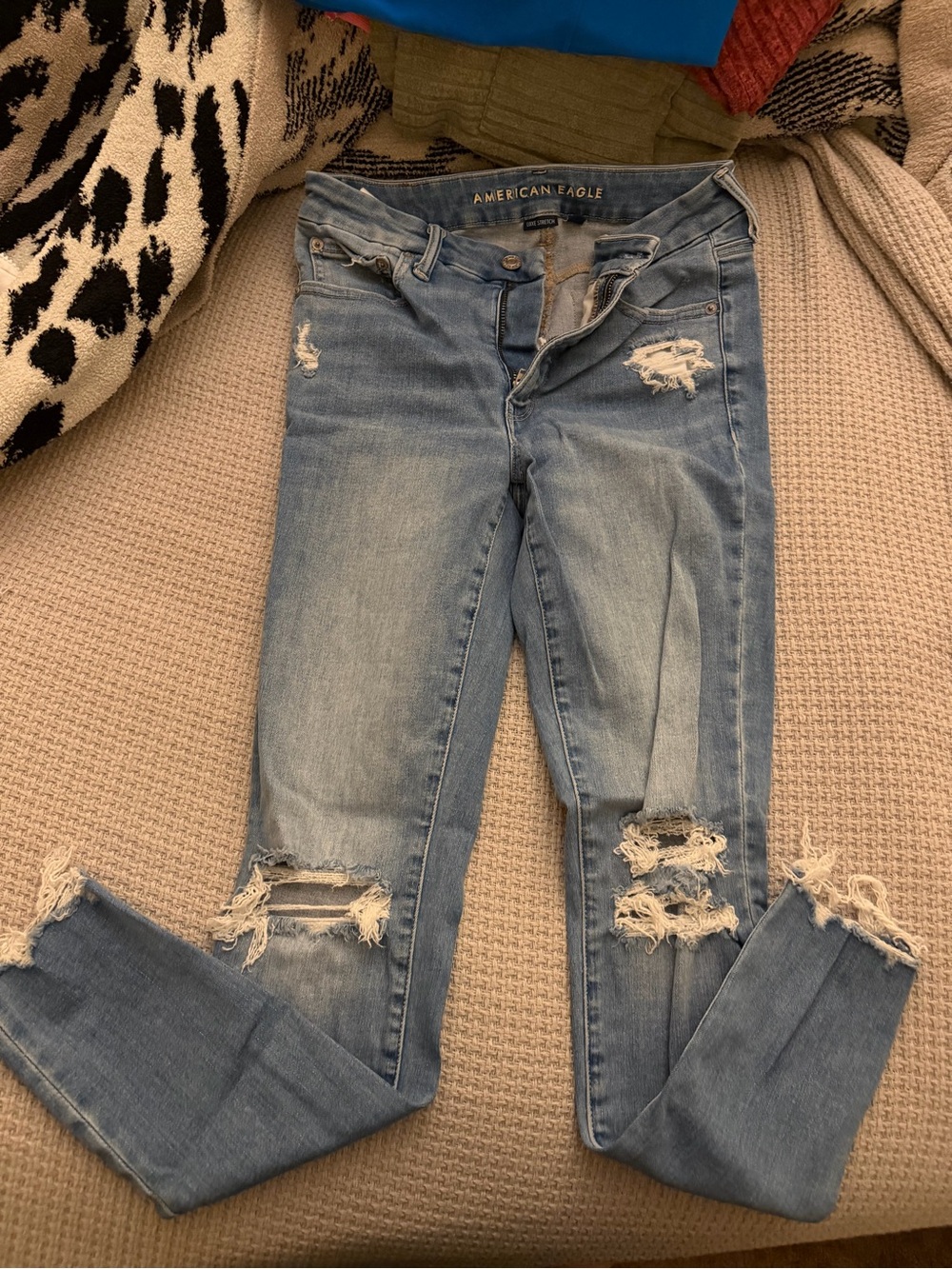 American Eagle Outfitters Light Blue Ripped Skinny Jeans